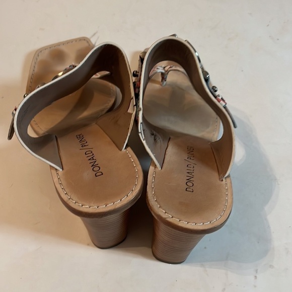 Donald J. Pliner MIMI Sz 7.5 Tropical Print Leather Double Buckle Heel Sandals - Picture 8 of 10